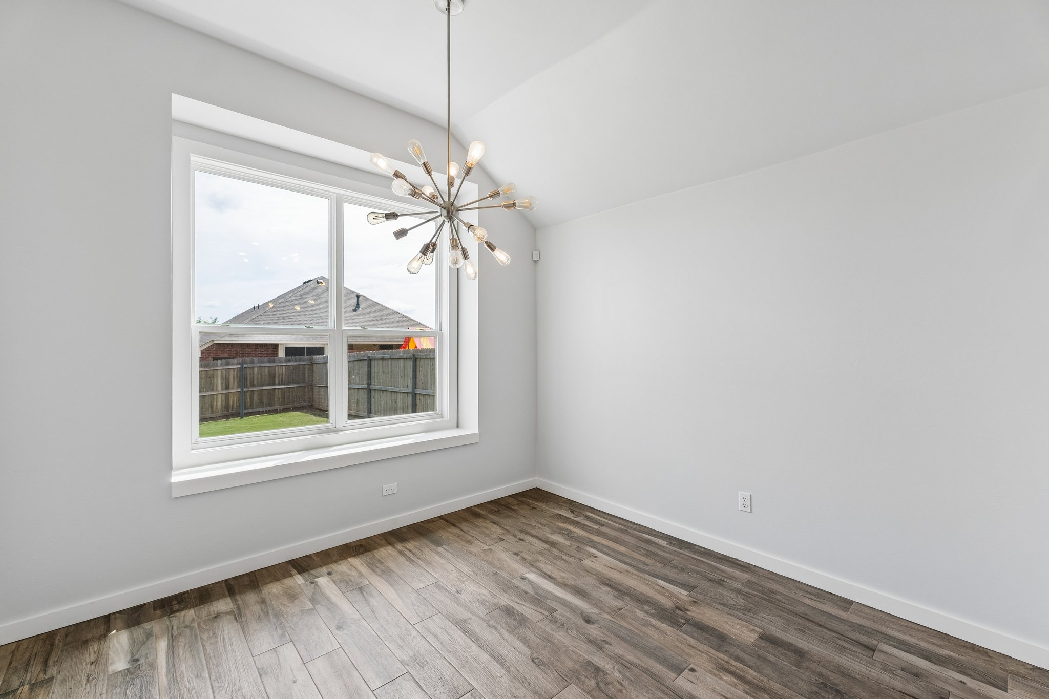 15920 Capri Ln_018.jpg