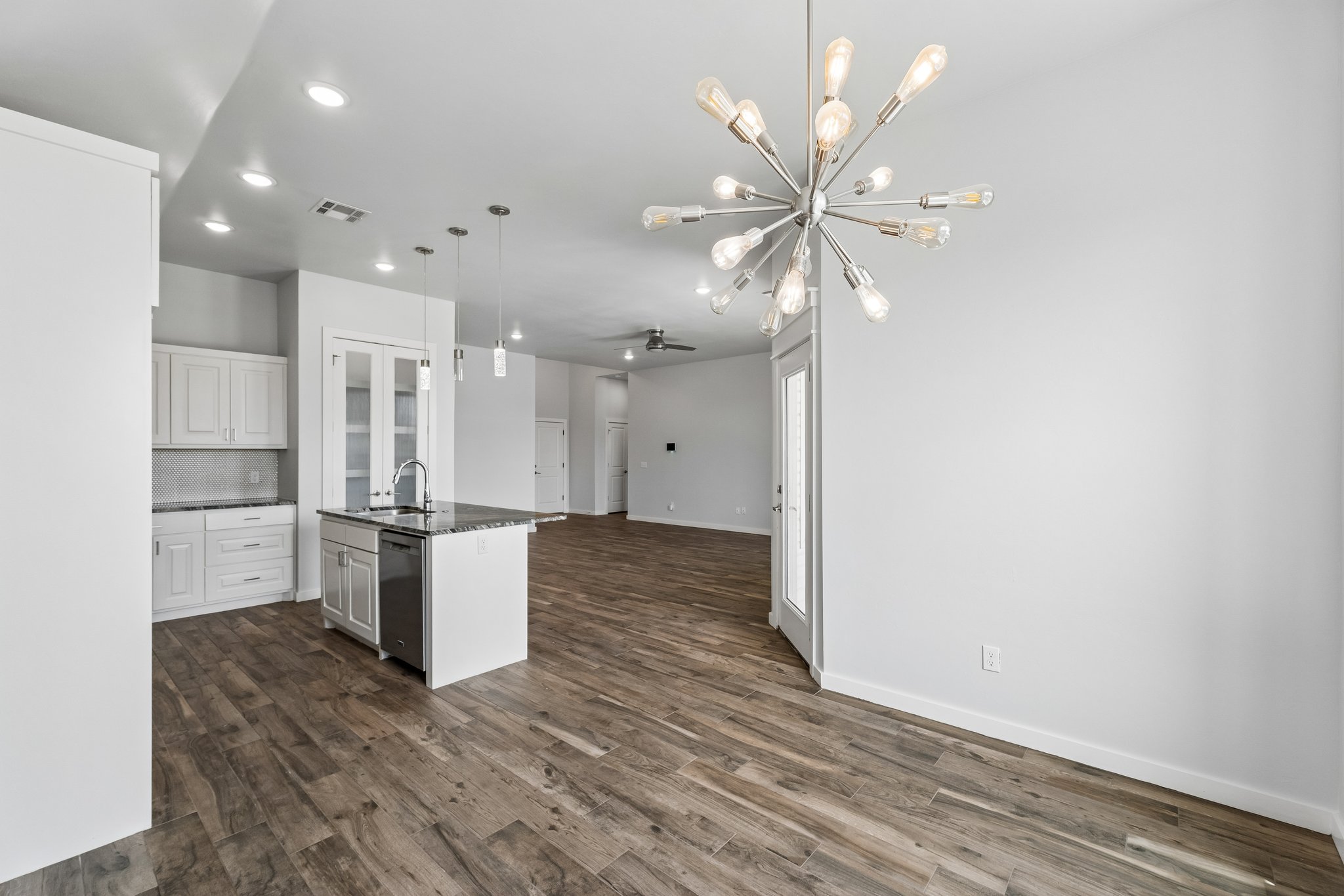 15920 Capri Ln_020.jpg