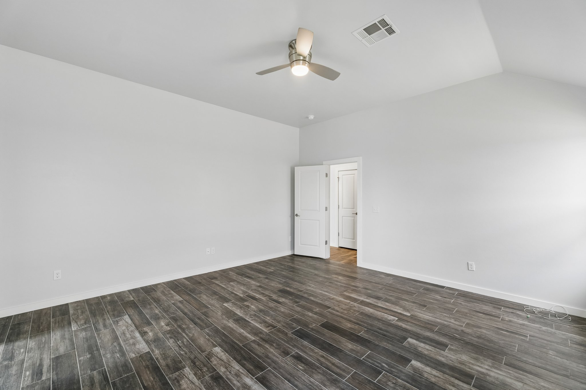 15920 Capri Ln_026.jpg