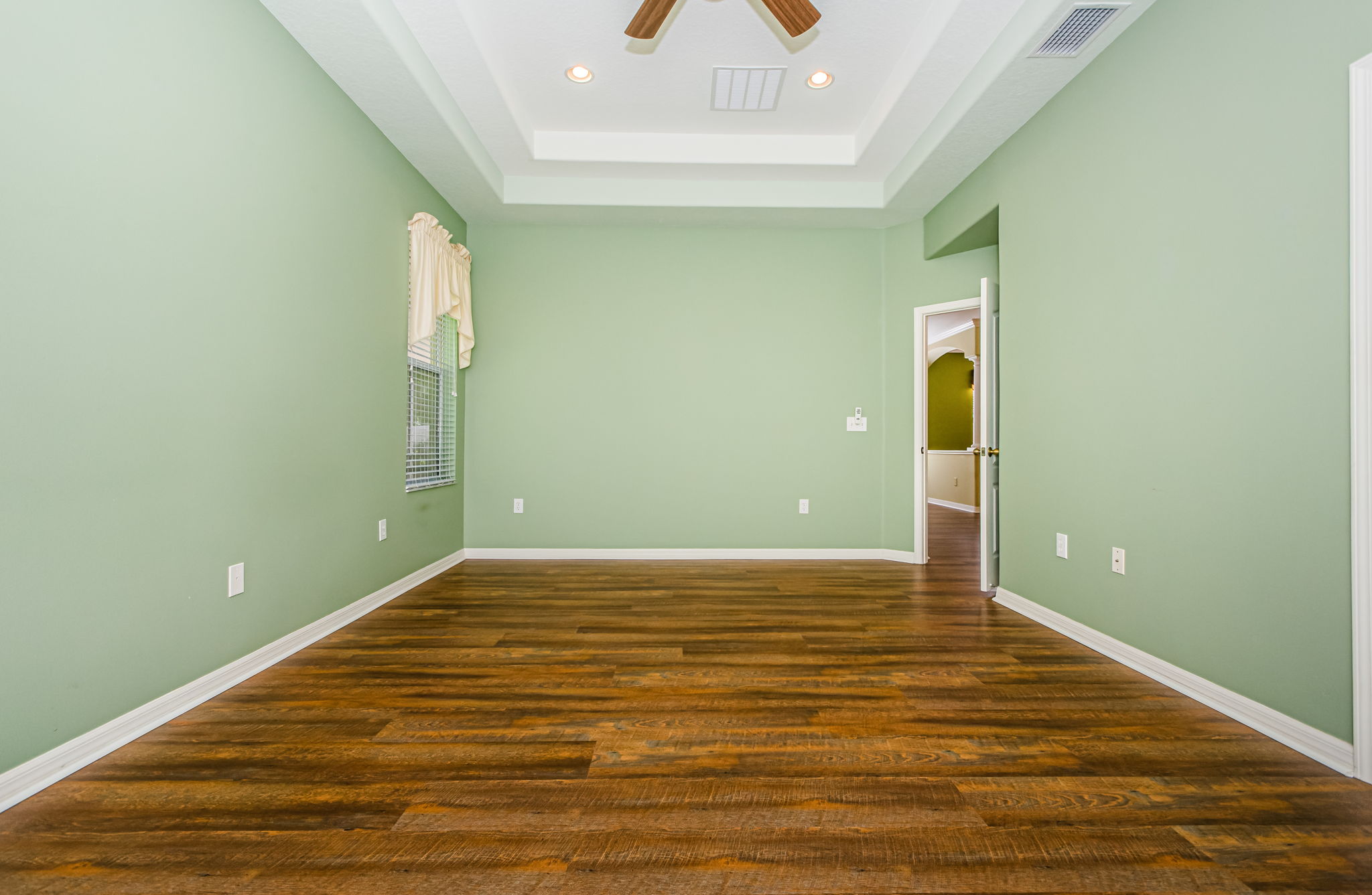 Primary Bedroom 1B