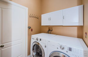 Laundry Room-2