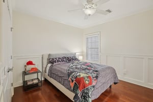 Ternglade Dr-S0602-053.jpg