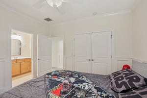 Ternglade Dr-S0602-055.jpg