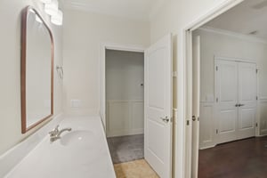 Ternglade Dr-S0602-058.jpg