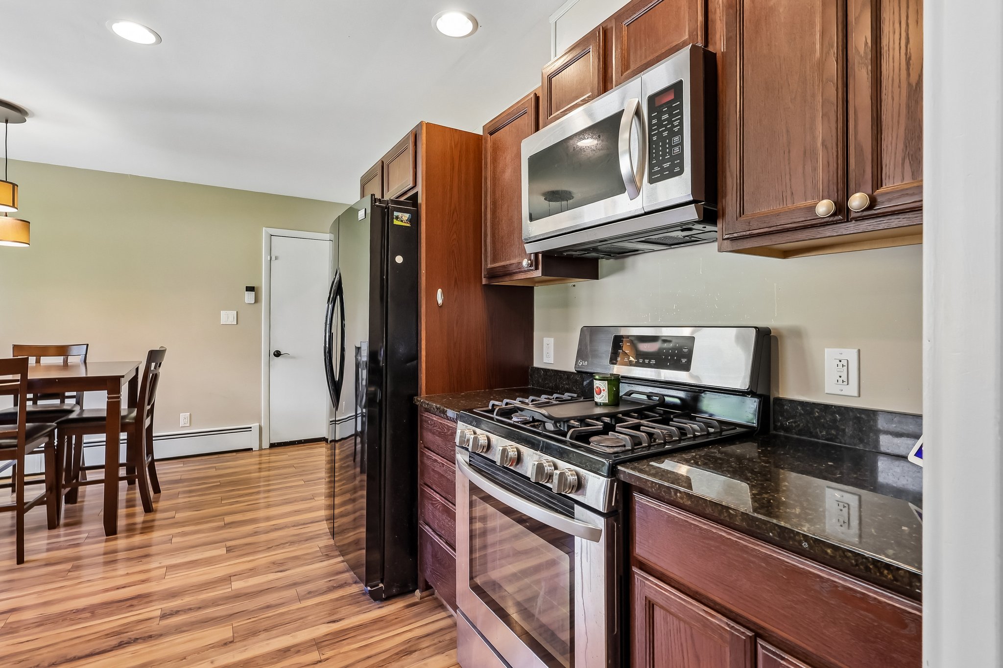 Kingsley Ave-S0306-012.jpg