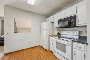 Hyland Pointe Ct-S3010-015.jpg