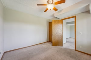 Hyland Pointe Ct-S3010-022.jpg