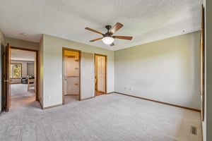 Hyland Pointe Ct-S3010-029.jpg