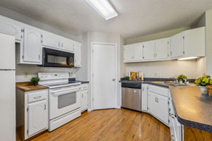 Hyland Pointe Ct-S3010-013.jpg