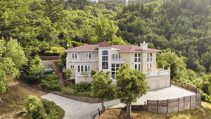  Photo 0