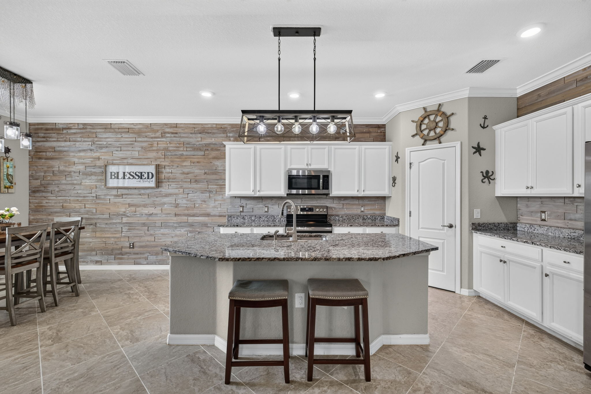 Kitchen 1