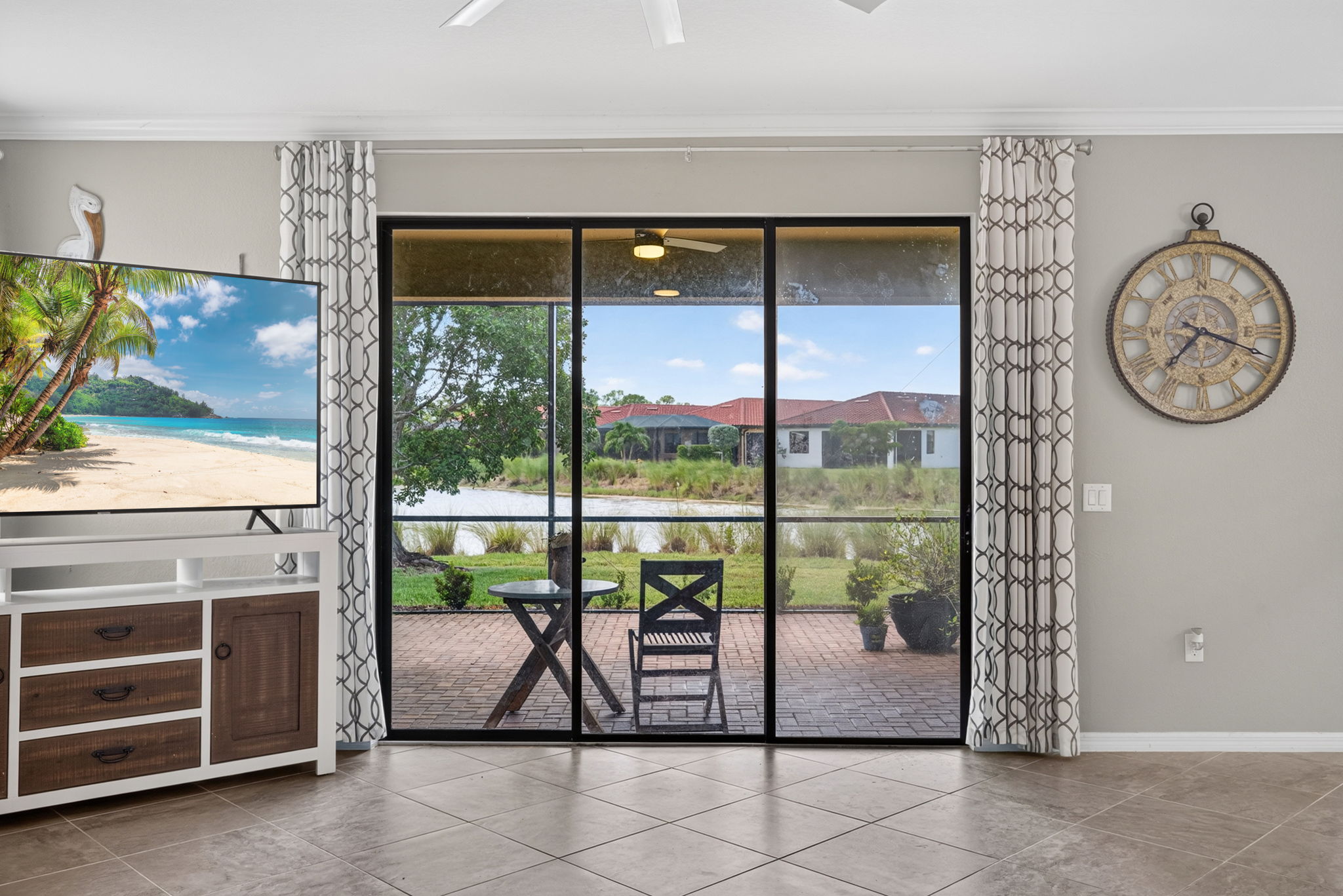 Lanai Entrance