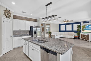 Kitchen 6
