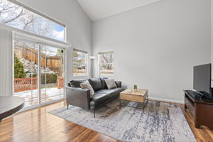 1595 Roma Ct, Reno, NV 89523, USA Photo 9
