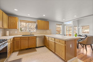 1595 Roma Ct, Reno, NV 89523, USA Photo 16