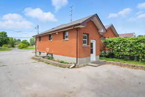  Photo 41