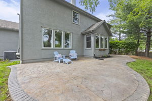  Photo 45