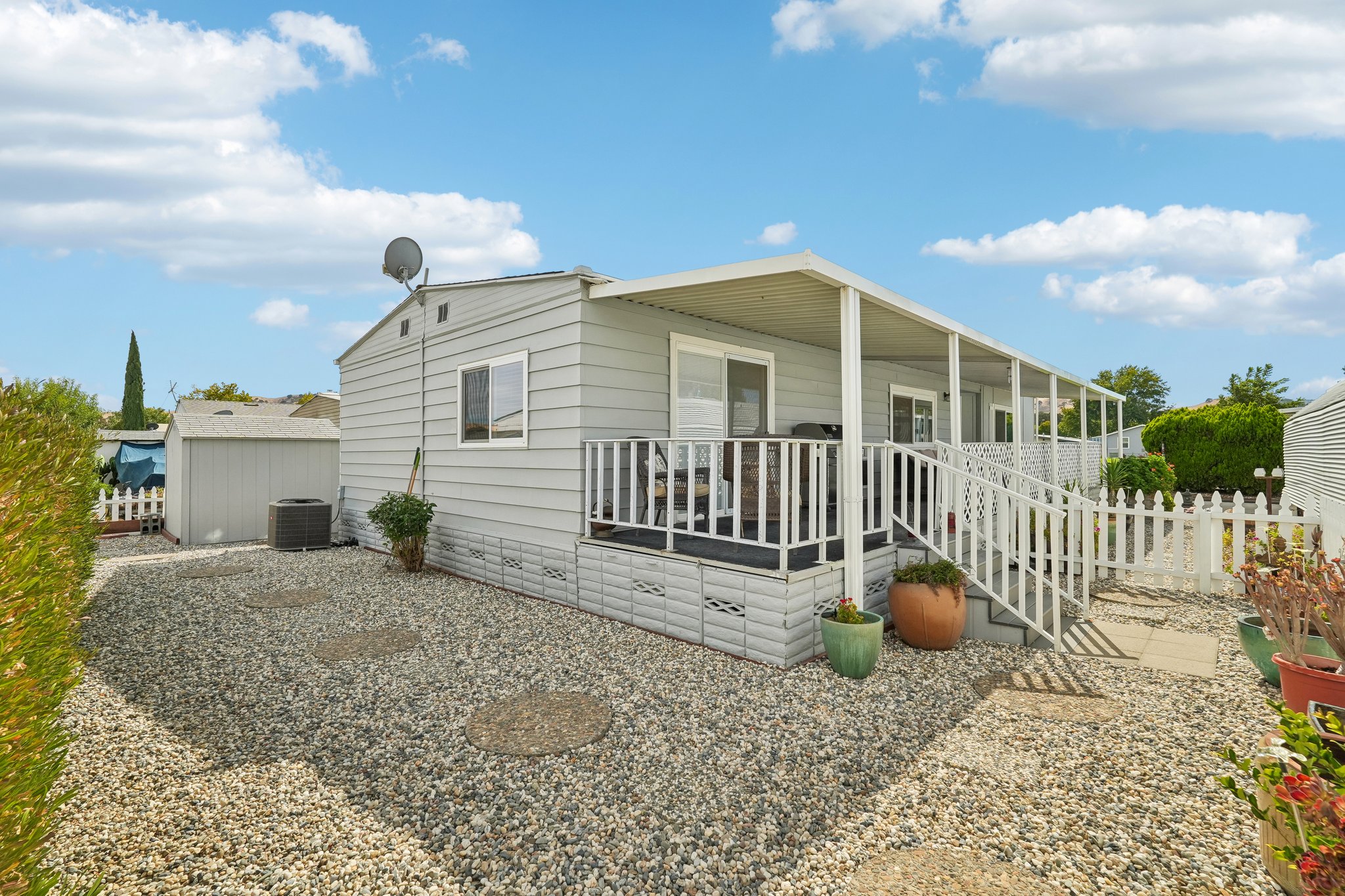 1597 Alamo Dr 164-S1808-003.jpg
