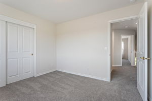  Photo 39