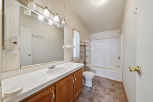  Photo 23