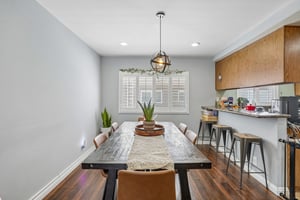 W Jefferson Blvd-S3107-012.jpg