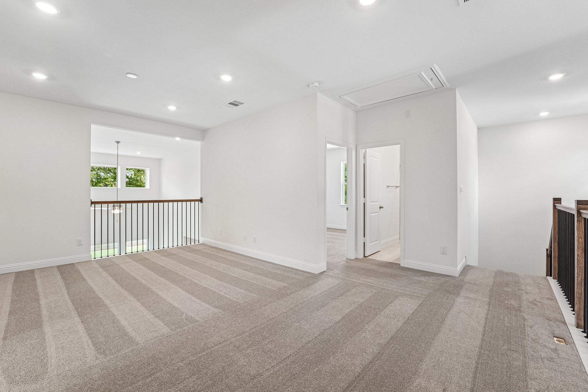 Mahogany Mist Dr-S0508-033.jpg