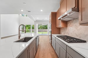 Mahogany Mist Dr-S0508-012.jpg