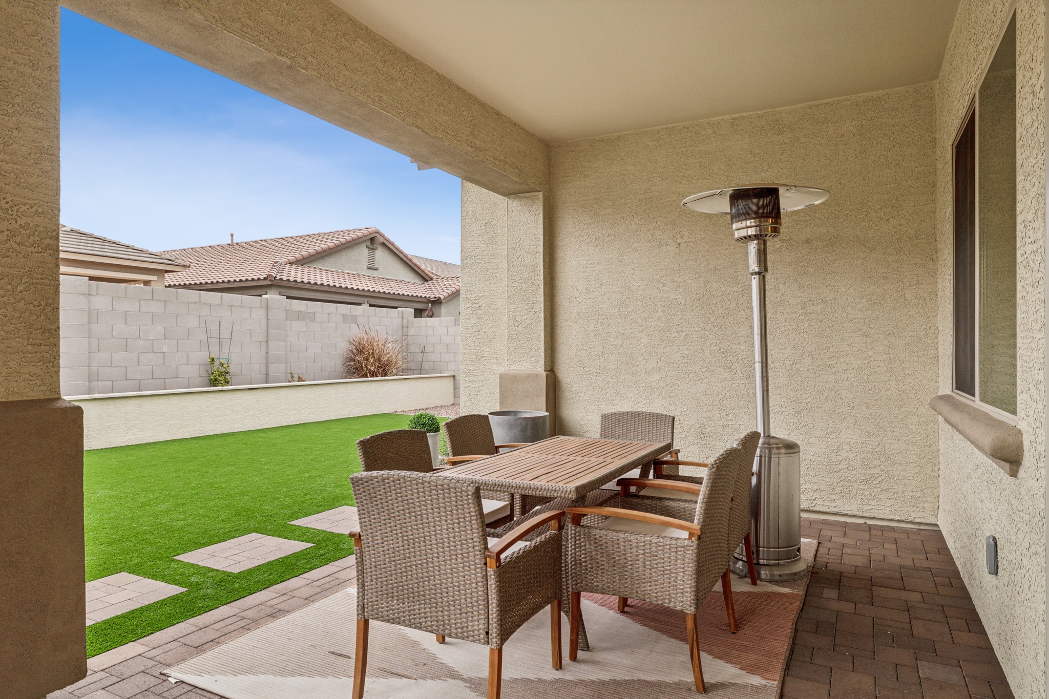 15998 W Electra Ln, Surprise, AZ 85387 - 040.jpg