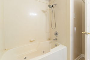  Photo 33