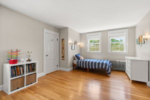 16 Brookline St, Nashua, NH 03064, USA Photo 26