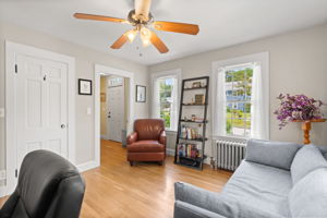 16 Brookline St, Nashua, NH 03064, USA Photo 28