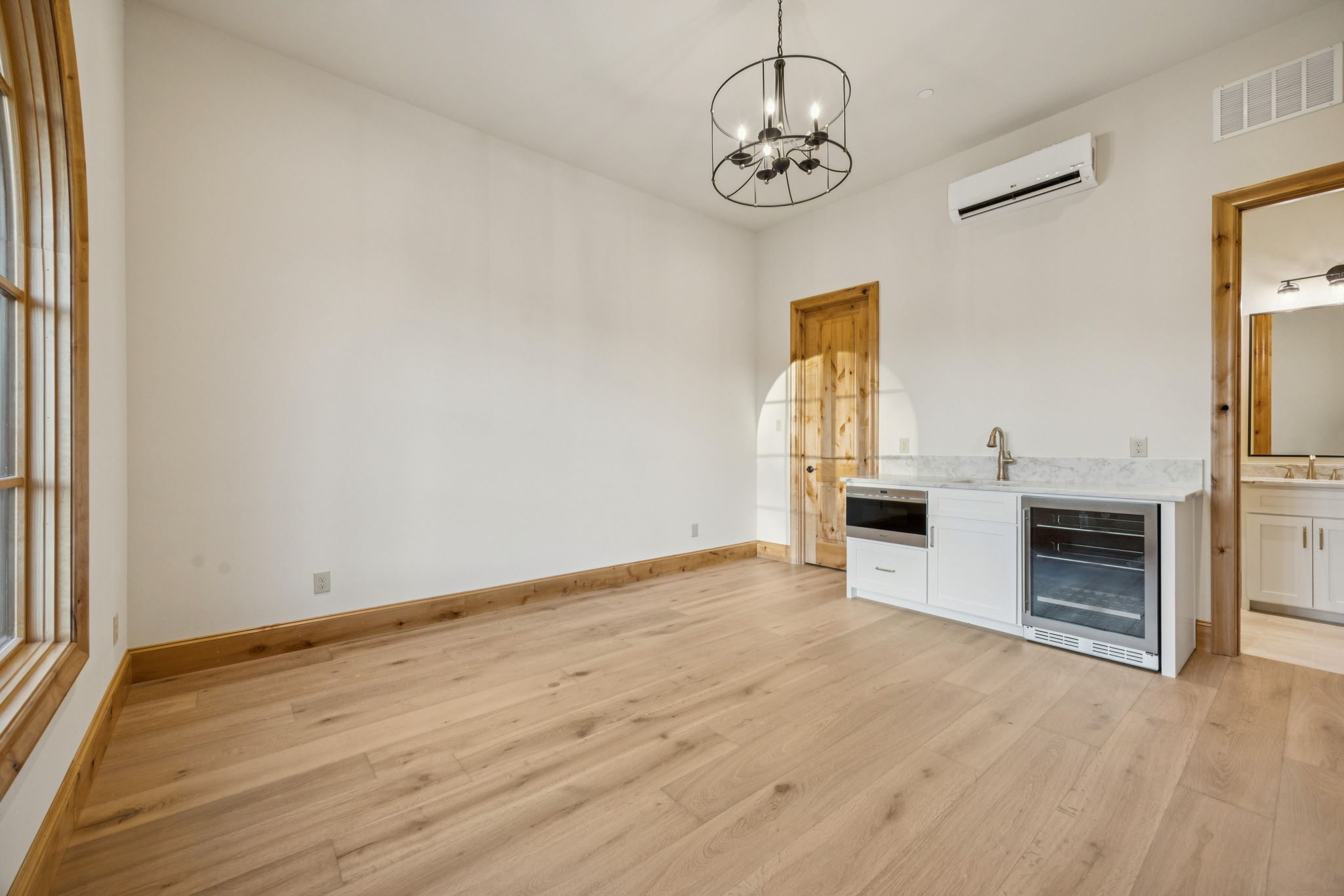 Casita with Kitchen Quartz top