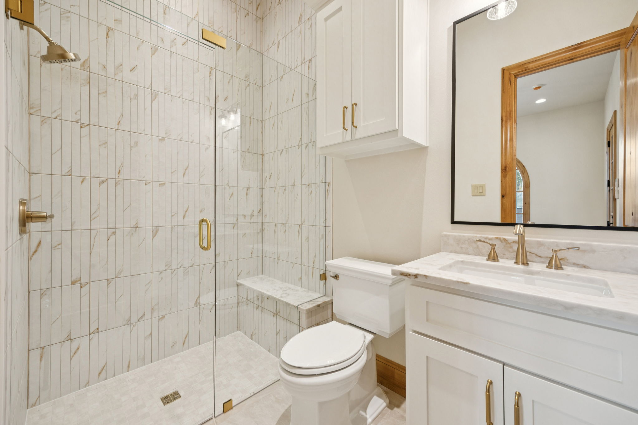 Casita Bath #4 Quartz Top