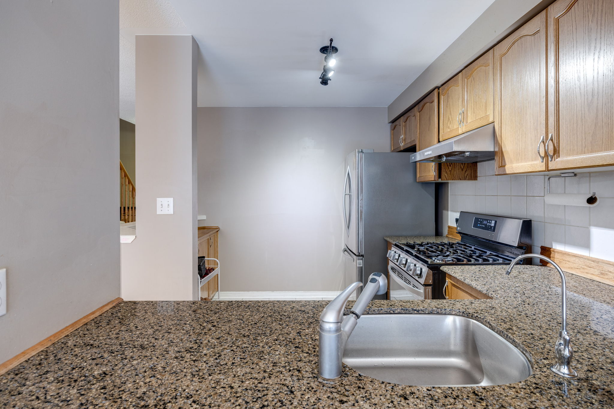 Toronto property showcase — delivered property photograph 3