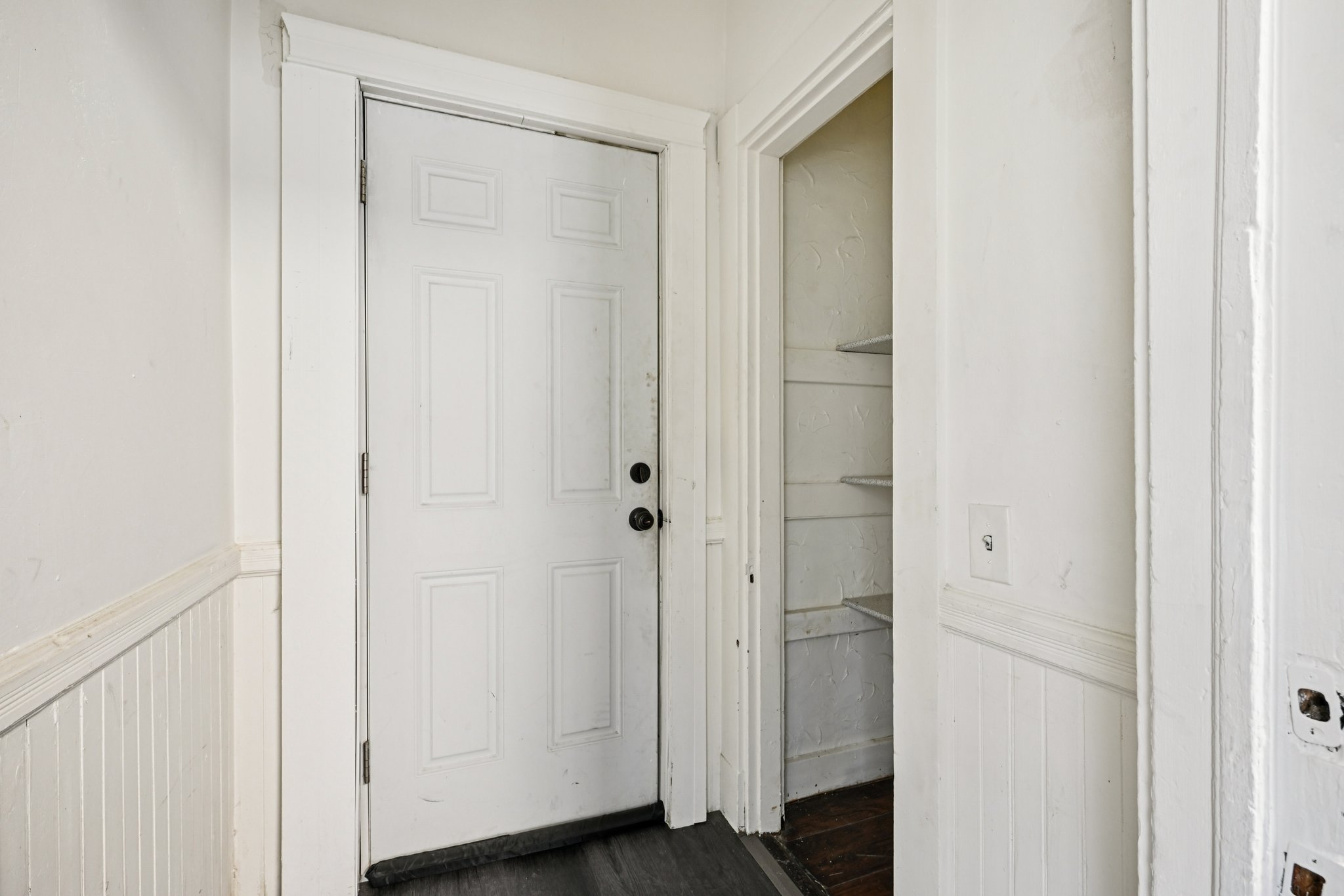 Gannett St 1-S2412-006.jpg