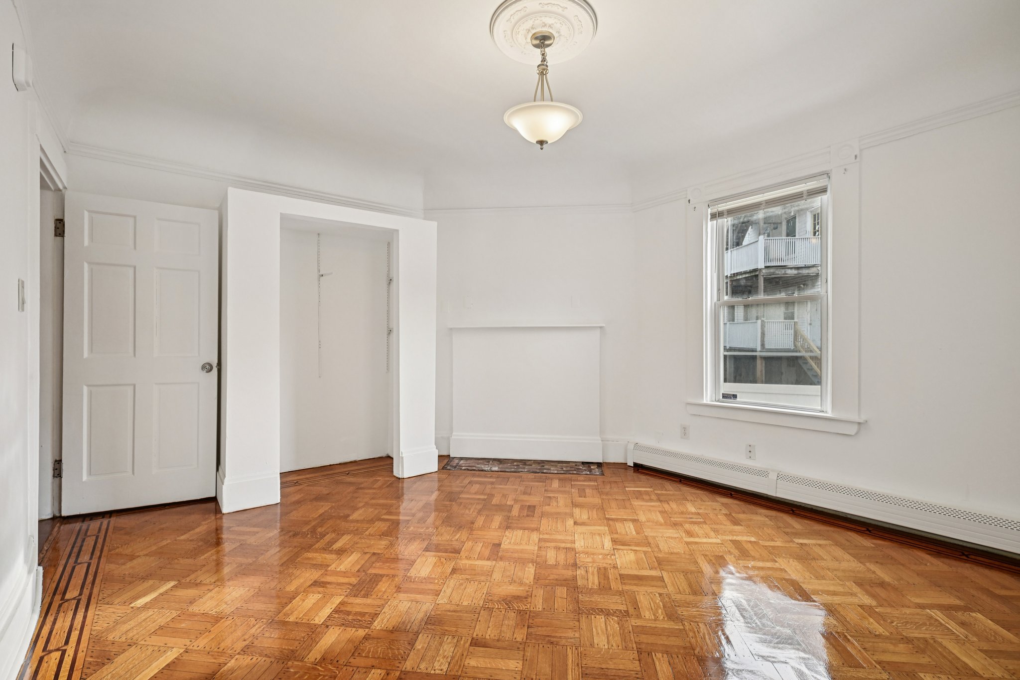 Gannett St 1-S2412-008.jpg