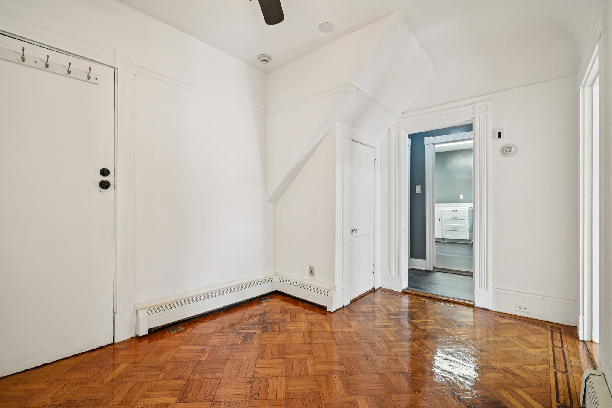 Gannett St 1-S2412-019.jpg