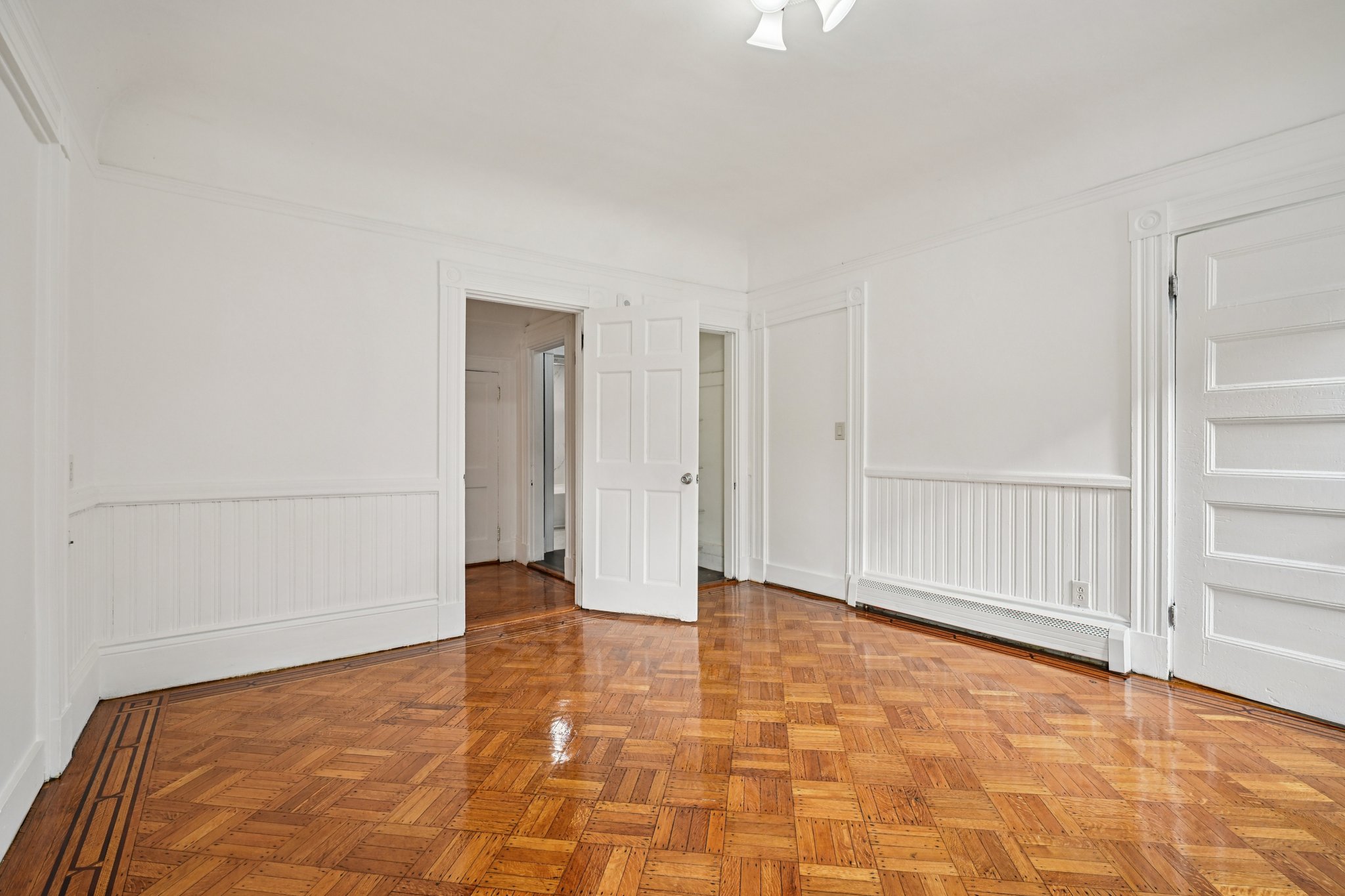 Gannett St 1-S2412-024.jpg