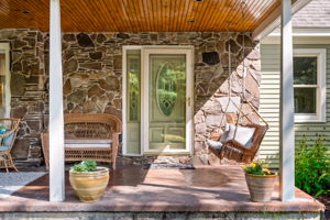 16 Gifford Farm Rd, Stratham, NH 03885, USA Photo 4