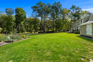16 Gifford Farm Rd, Stratham, NH 03885, USA Photo 12