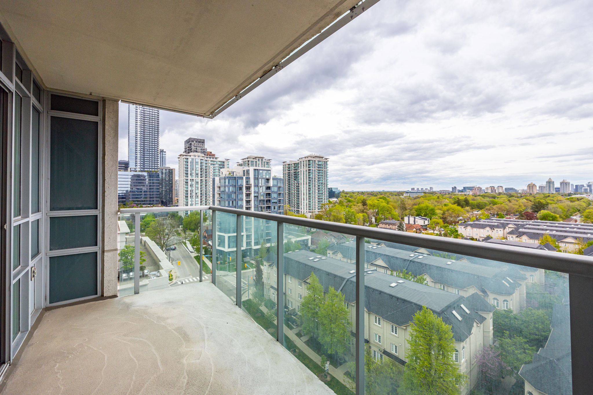 Toronto property showcase — delivered property photograph 22