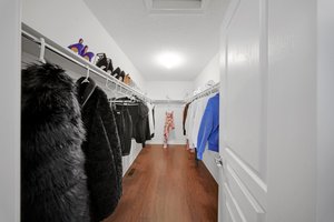  Photo 36