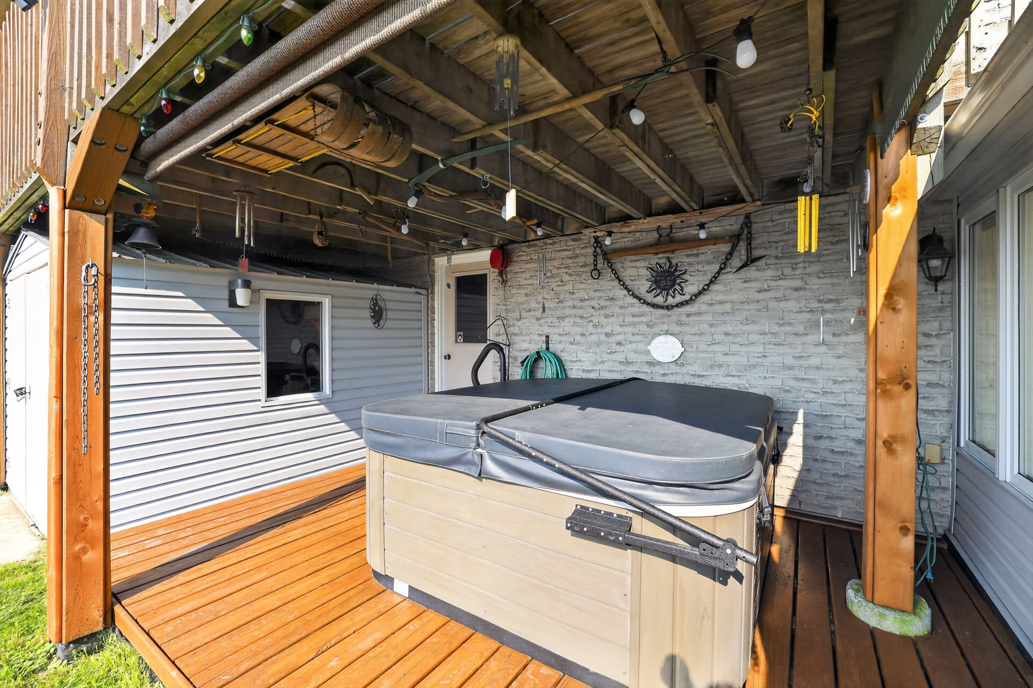 Photo 77