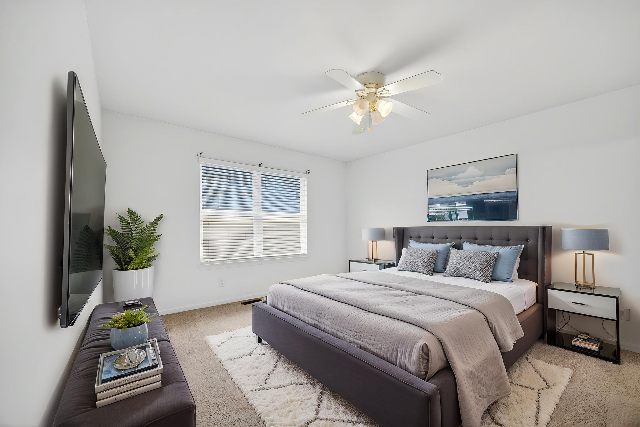 LUND5402 virtually staged.jpeg