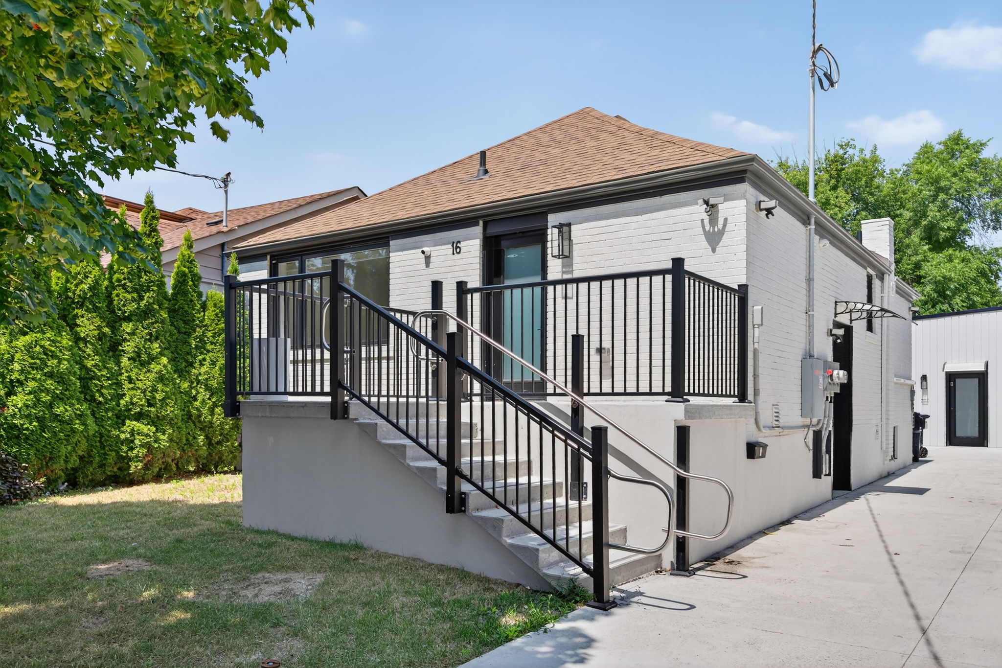 16 John Best Ave MAIN FLOOR ONLY Toronto, ON M9N 1C3