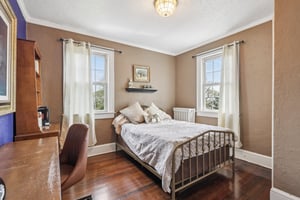 Jones Pl-S1704-029.jpg