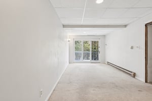 Jones Pl-S1704-041.jpg