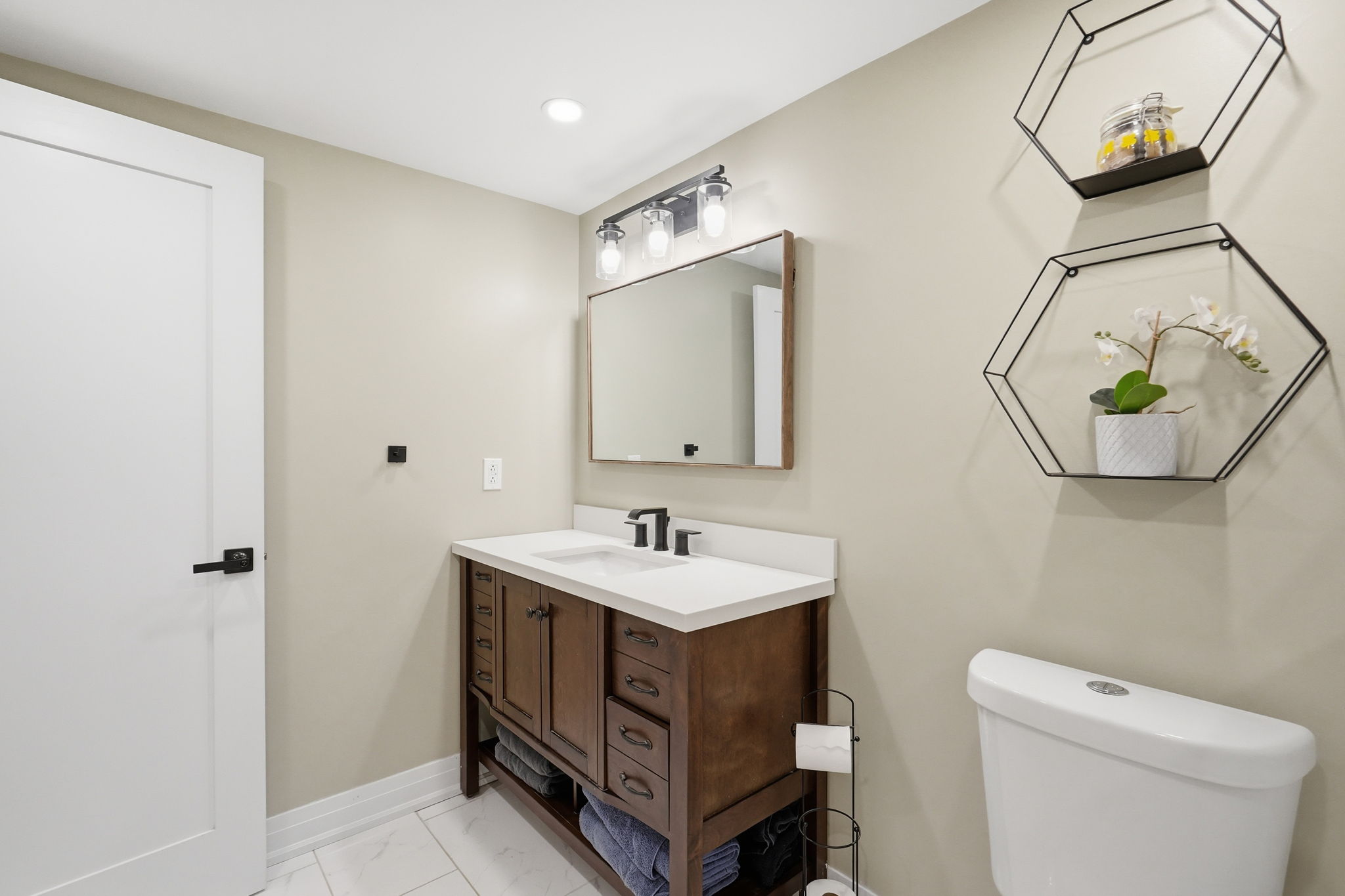  Photo 57