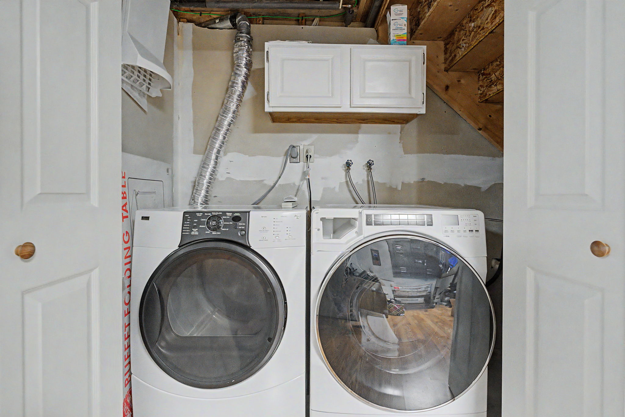  Photo 49
