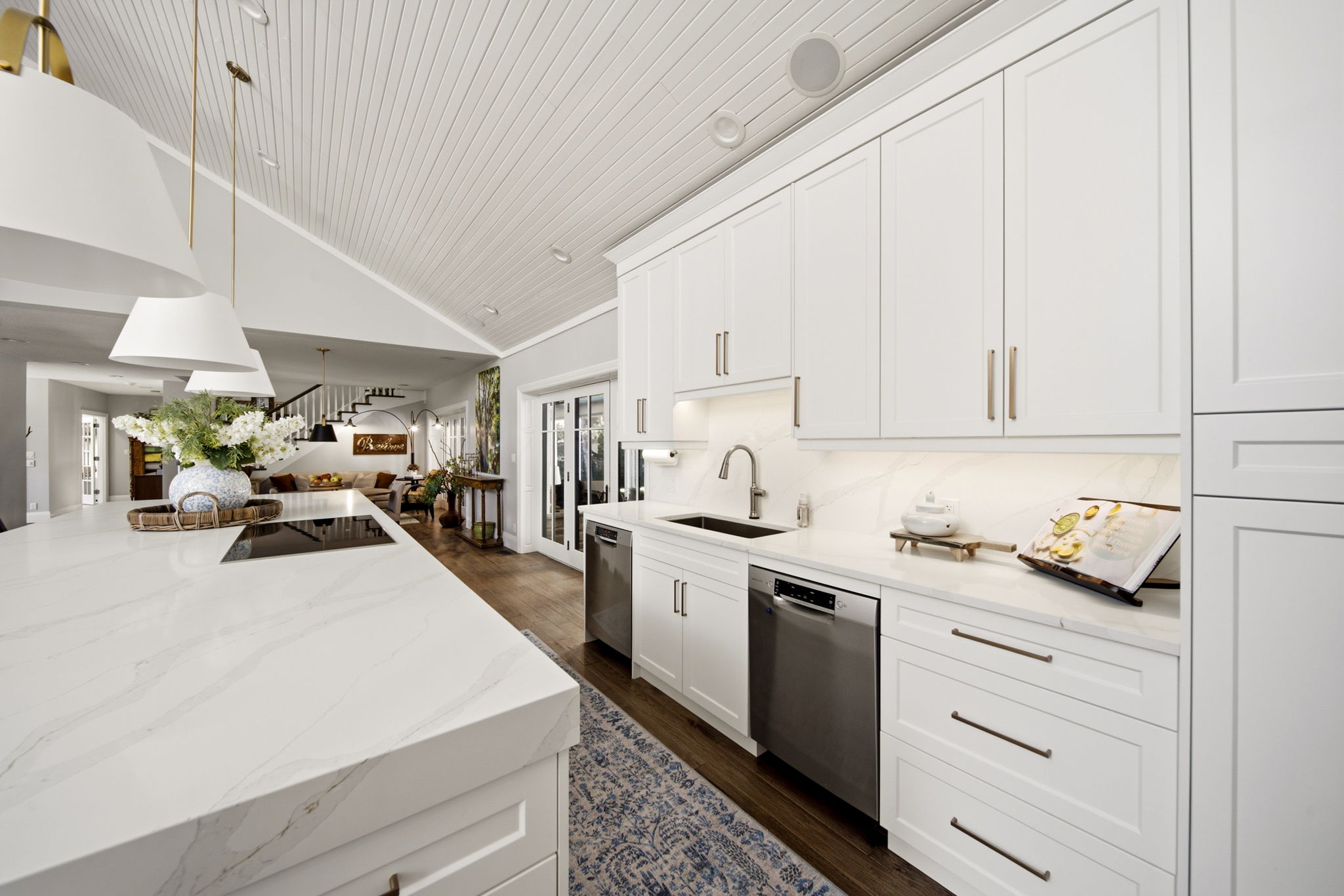  Photo 69